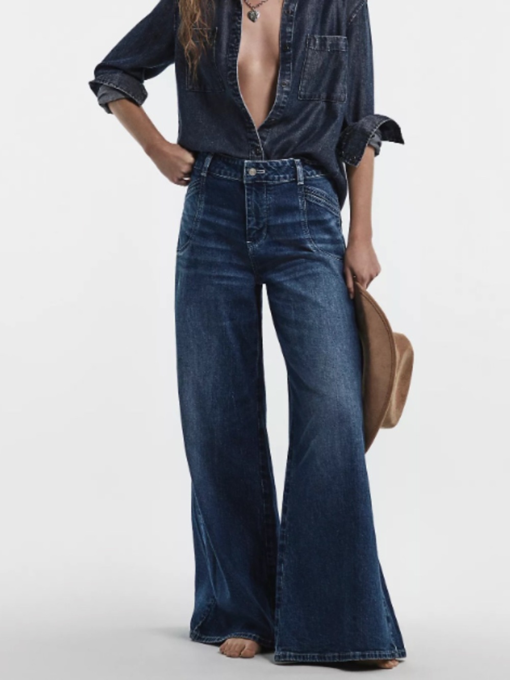 Pilcro High-Rise Wide-Leg Trouser Jeans 26